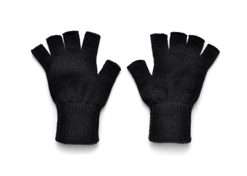 Fingerless gloves for fisihing in boat